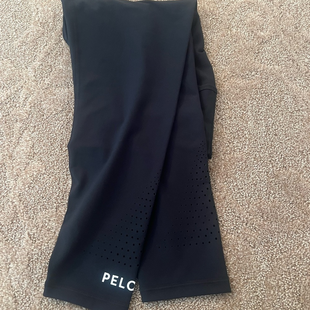 Peloton XL NWT black leggings cadence legging host pick retail 95 - Picture 8 of 17